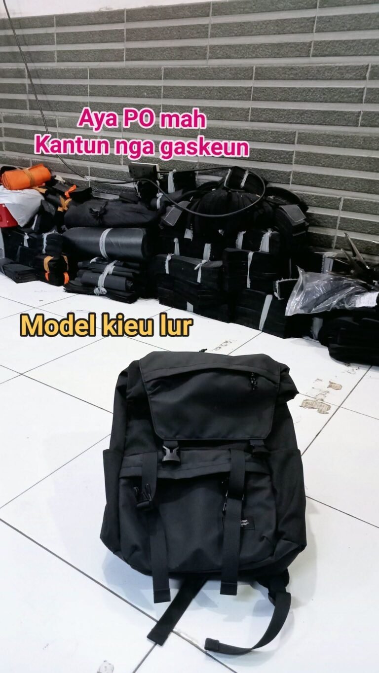 Perbandingan tas seminar ransel dan totebag untuk acara seminar