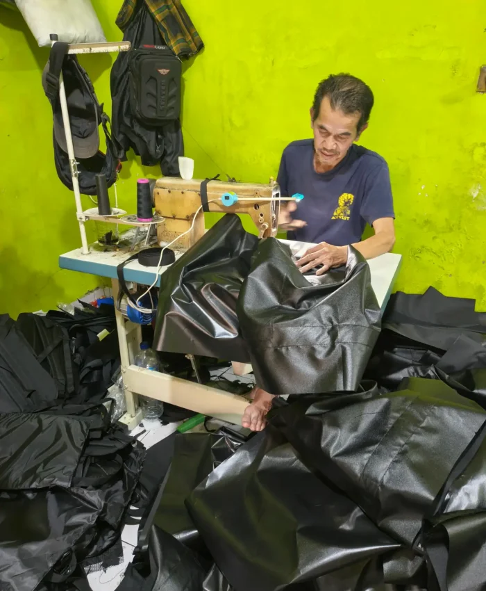 10 Bahan Tas Terbaik untuk Produksi Custom